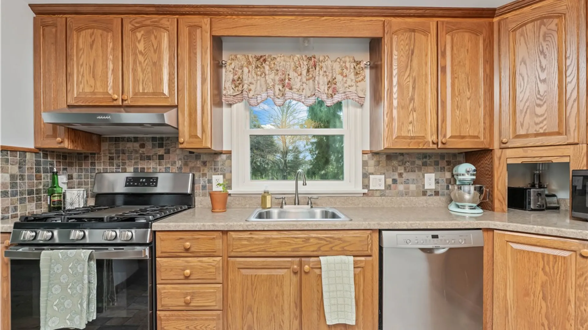 Property at 191 Hamlin Center Road, Hamlin, NY 14468 4