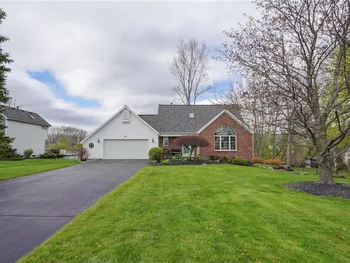 Property at 30 Walnut Hill Drive, Parma, NY 14559
