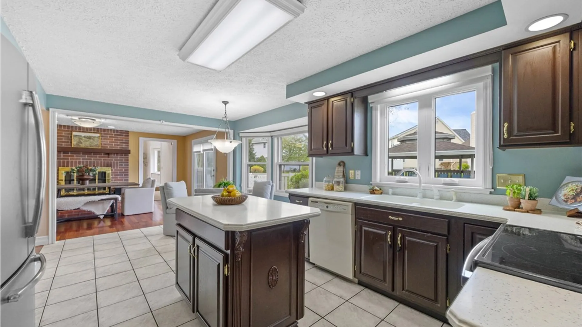 Property at 1 Brandywine Lane, Brighton, NY 14618 15