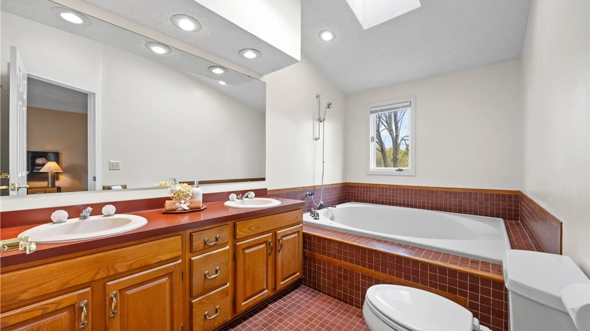 Property at 1 Brandywine Lane, Brighton, NY 14618 25