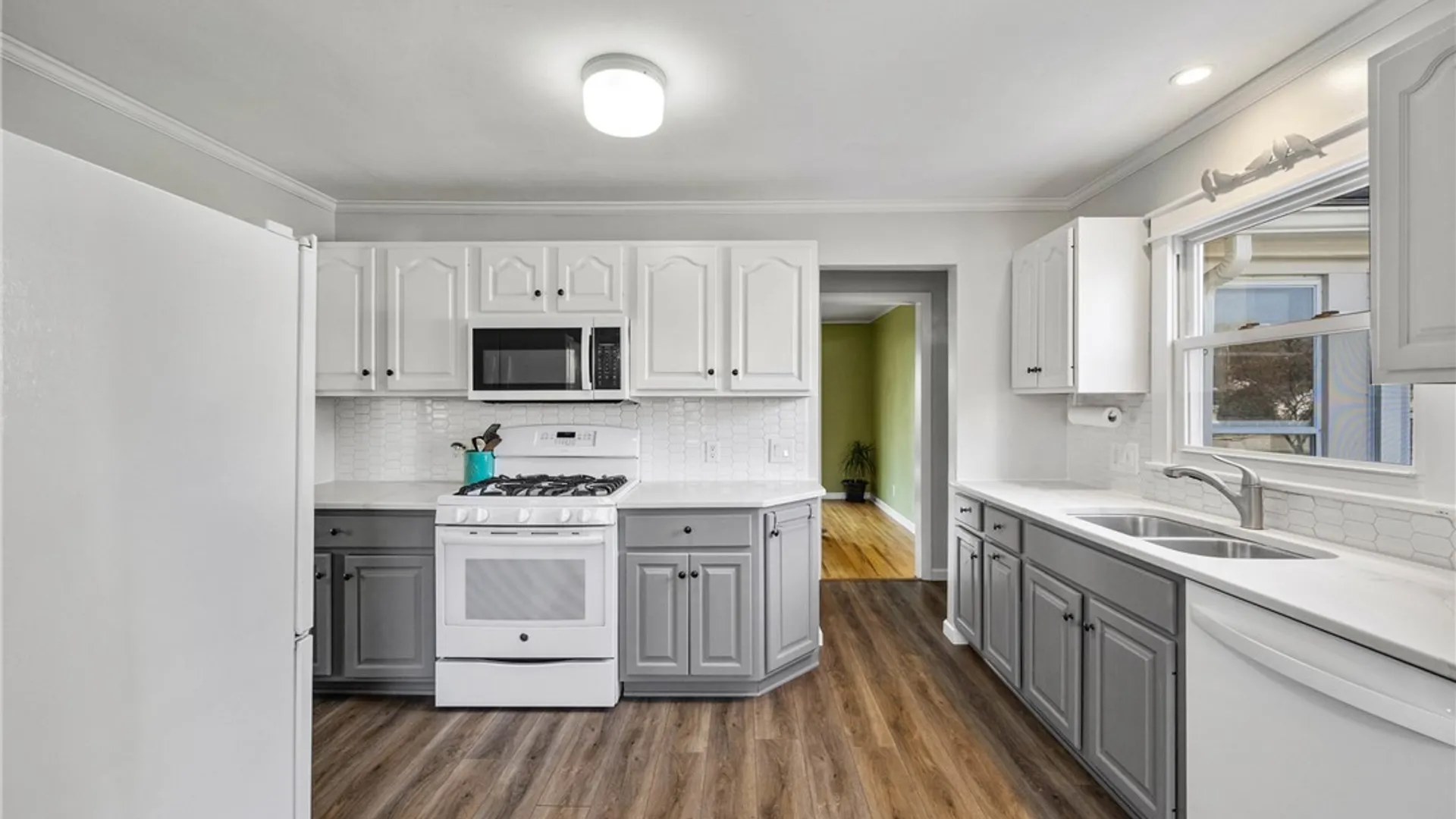 Property at 201 Shelford Road, Irondequoit, NY 14609 10