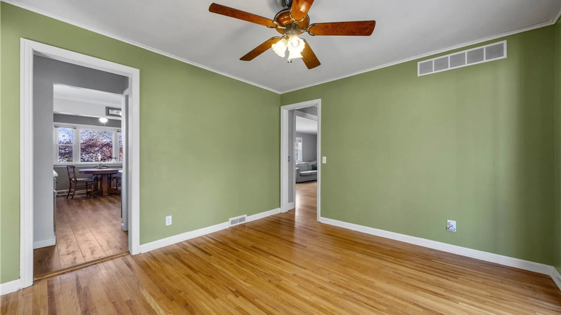 Property at 201 Shelford Road, Irondequoit, NY 14609 13