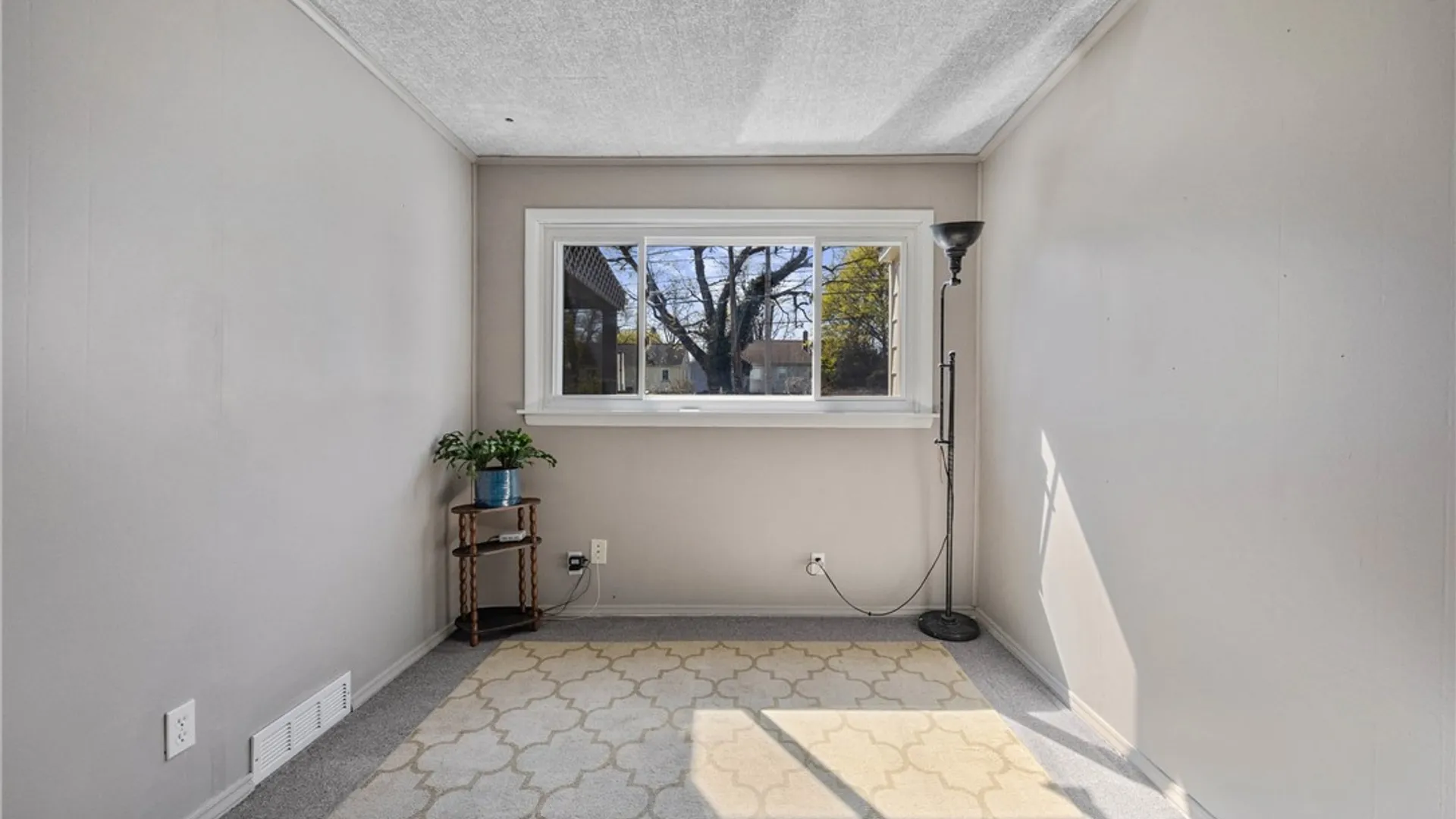 Property at 201 Shelford Road, Irondequoit, NY 14609 17