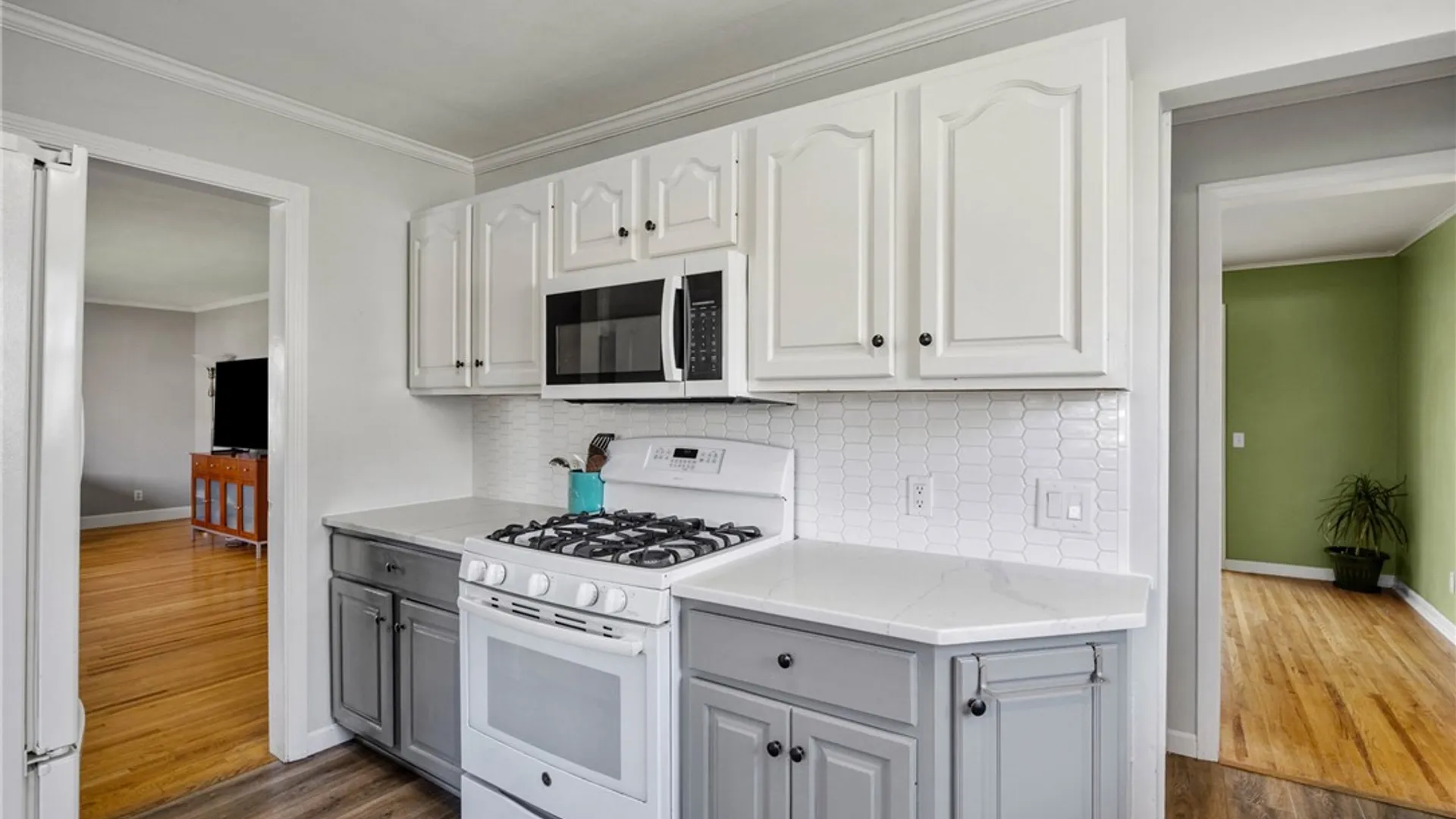 Property at 201 Shelford Road, Irondequoit, NY 14609 8