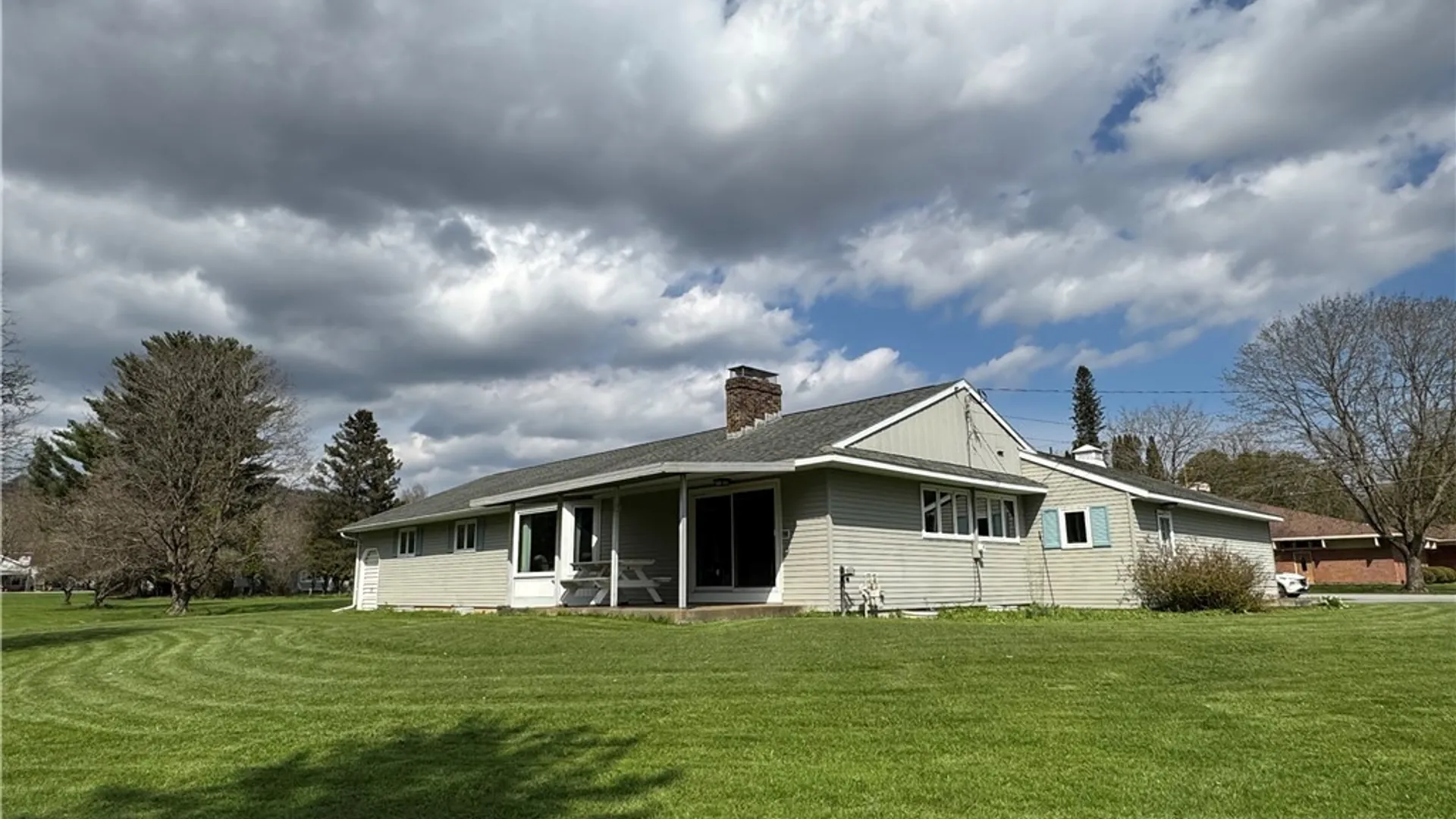 Property at 4 Brookside Drive, Eaton, NY 13408 5