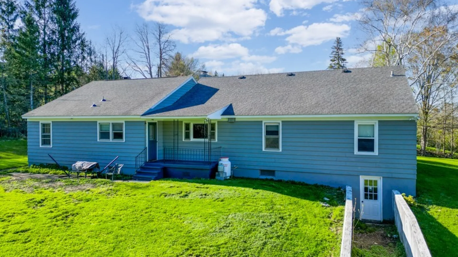 Property at 172 Hinman rd, German Flatts, NY 13407 8