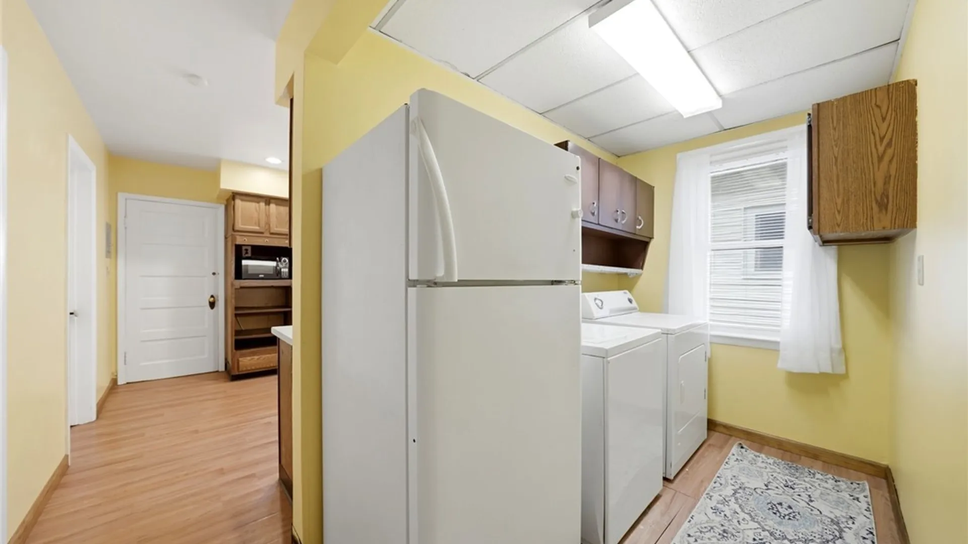 Property at 421 Delavan Avenue, Buffalo, NY 14213 23