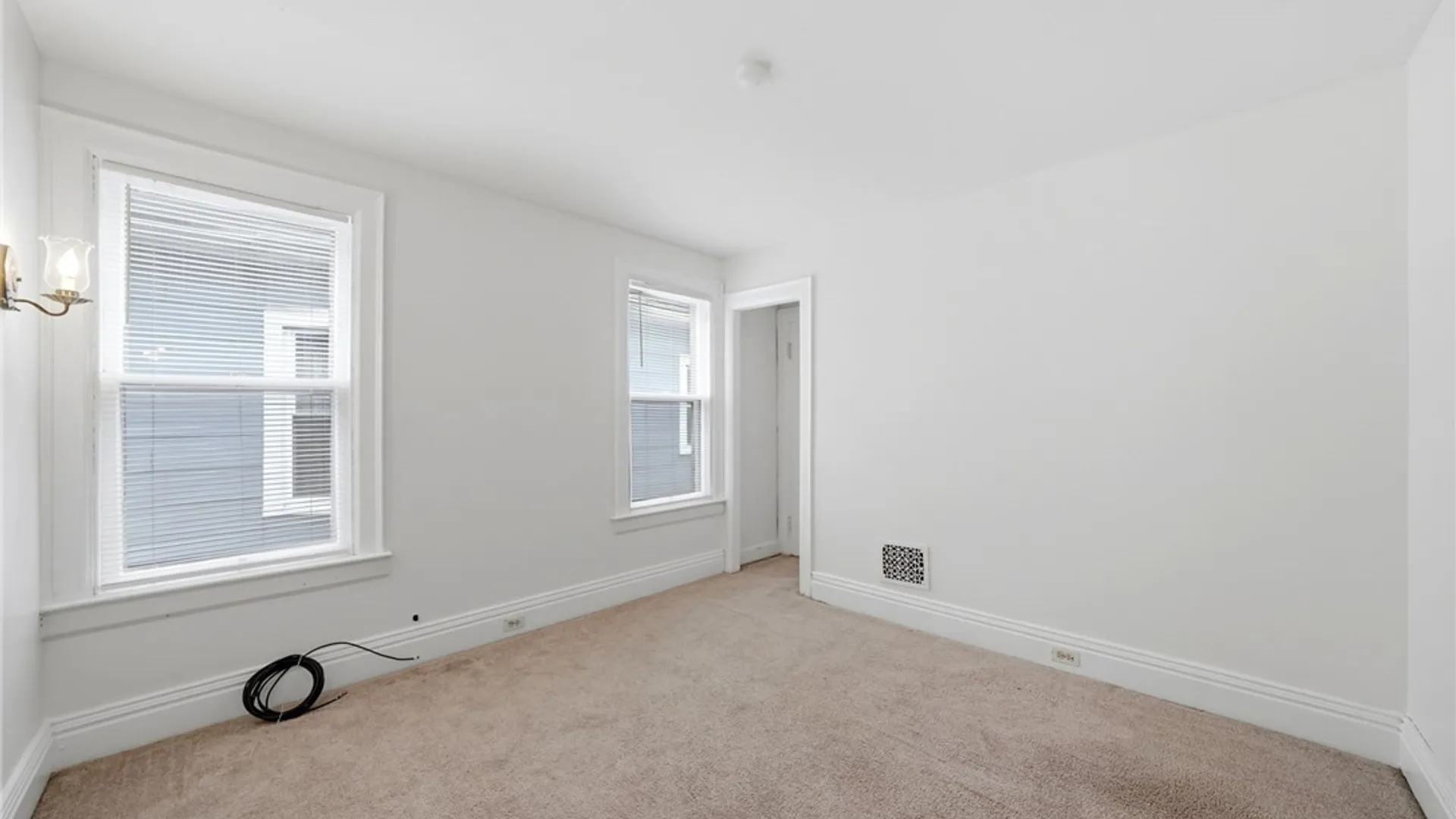 Property at 421 Delavan Avenue, Buffalo, NY 14213 28