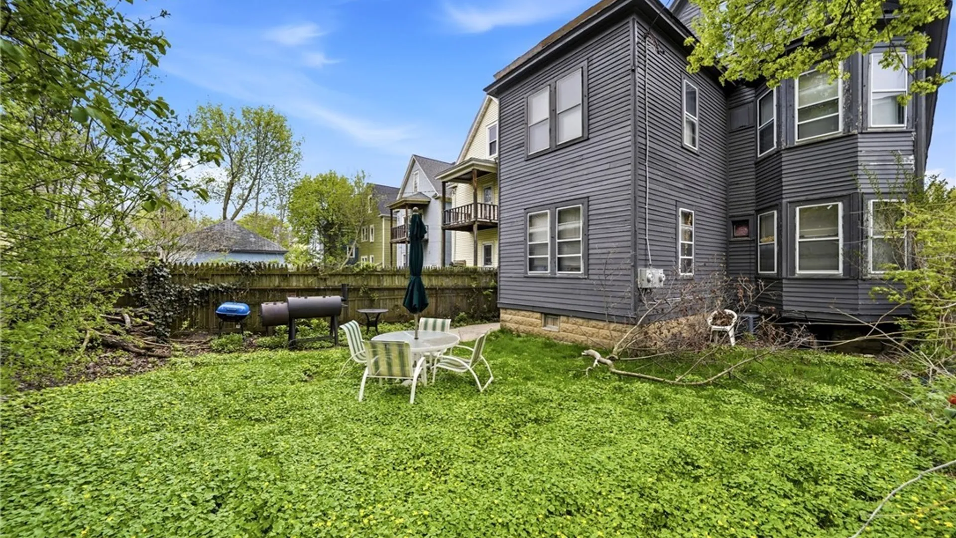 Property at 421 Delavan Avenue, Buffalo, NY 14213 38