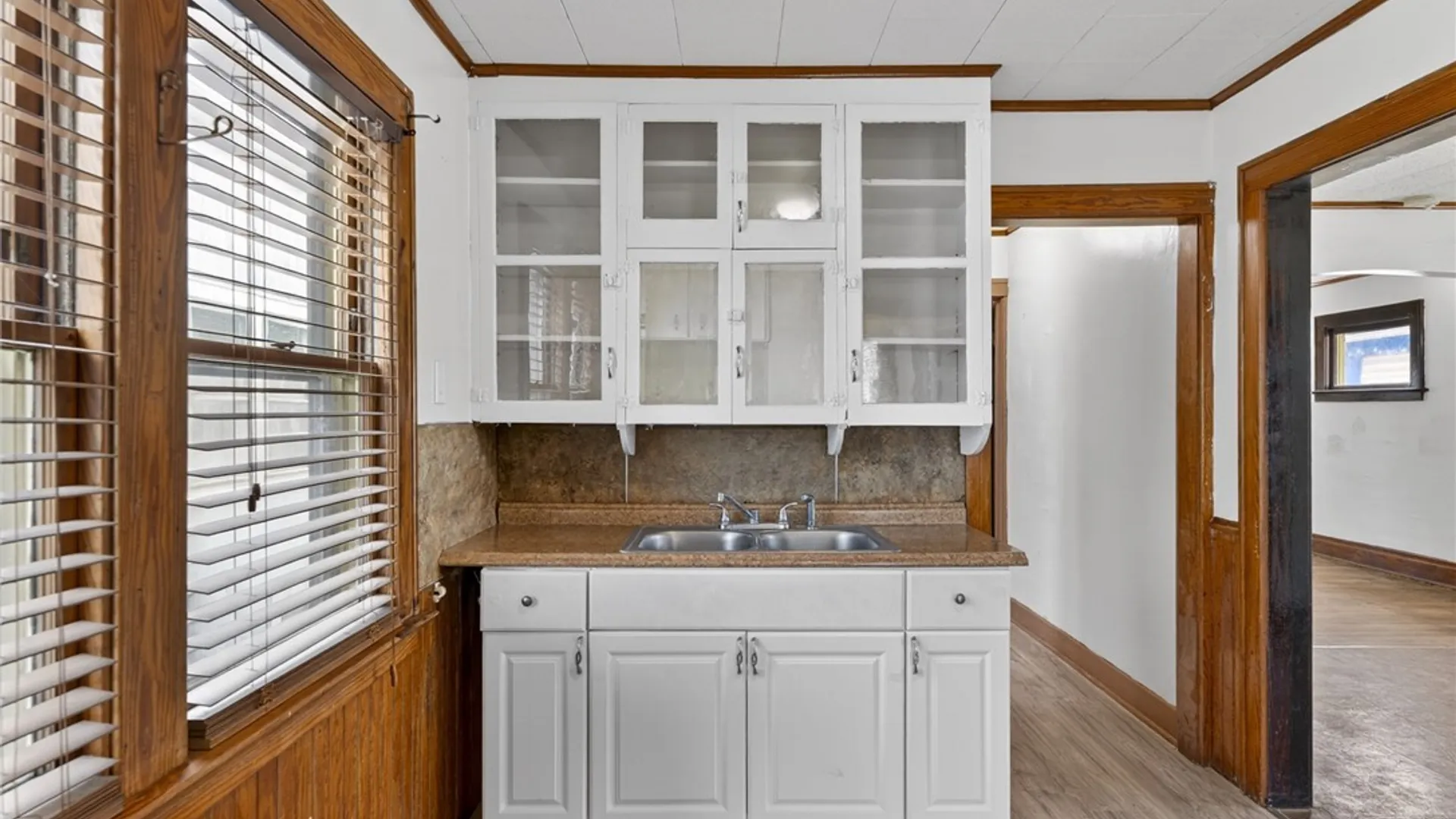 Property at 504 Hewitt Avenue, Buffalo, NY 14215 15