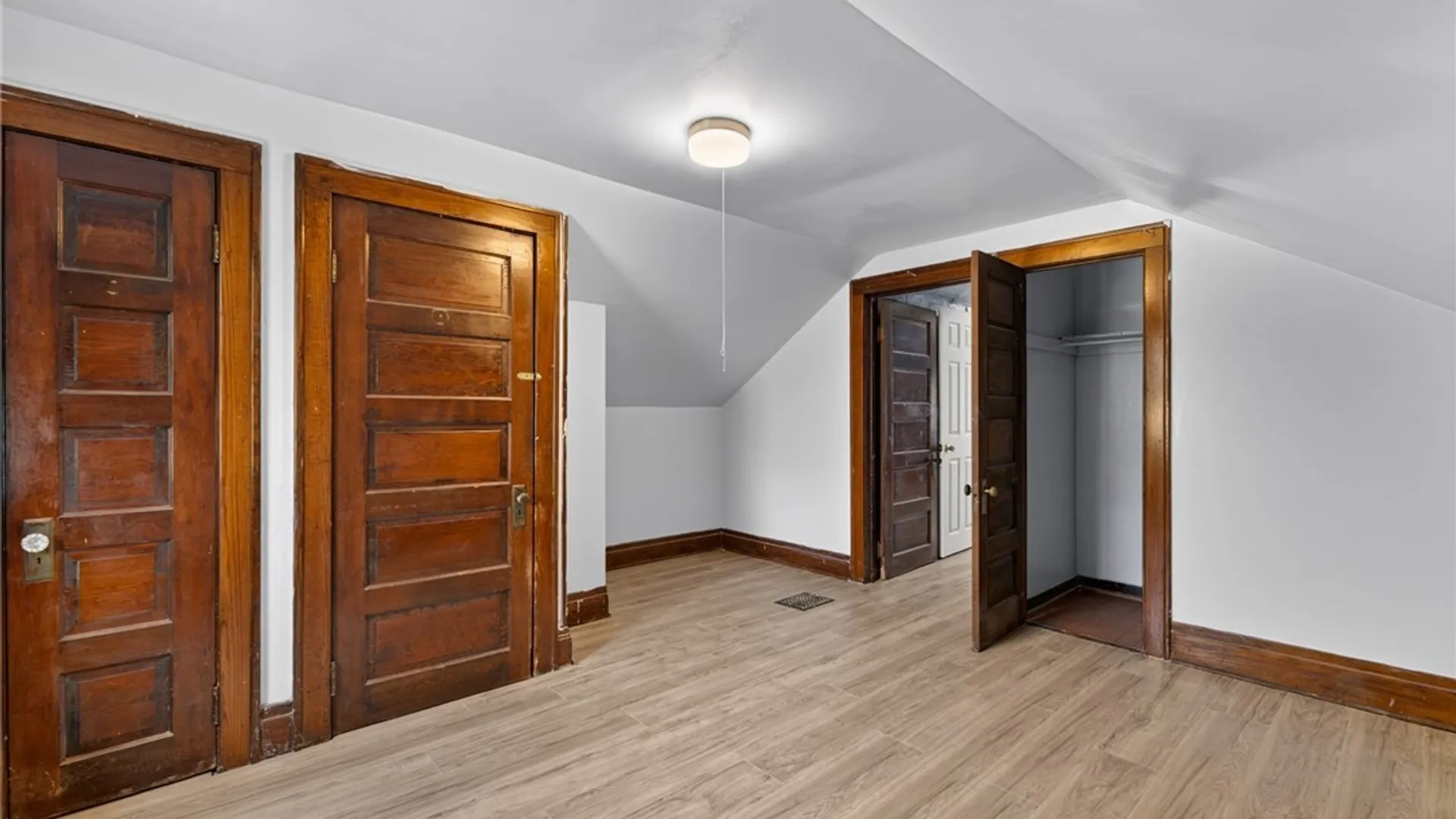 Property at 504 Hewitt Avenue, Buffalo, NY 14215 29