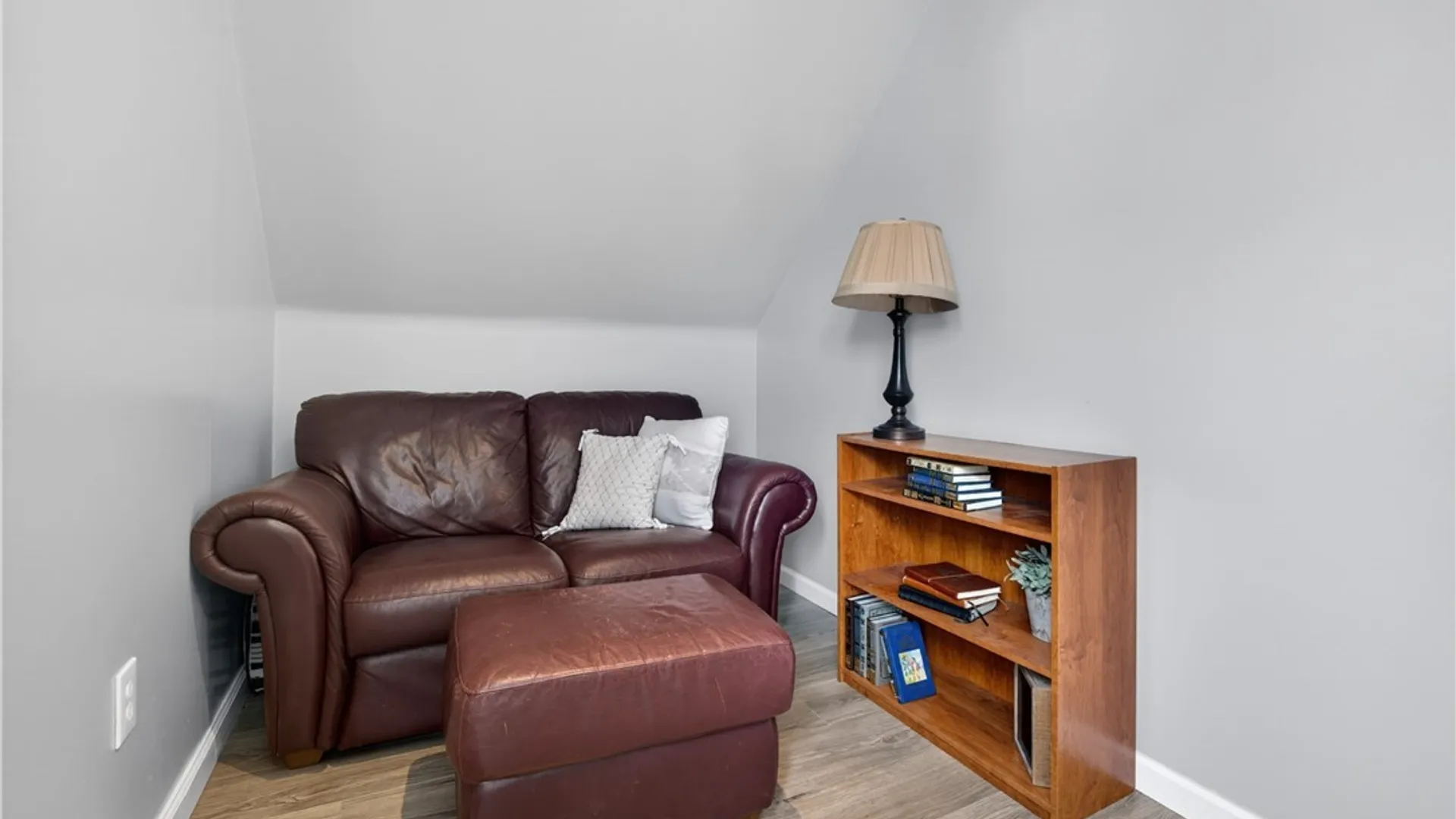 Property at 63 Princeton Place, Buffalo, NY 14210 29