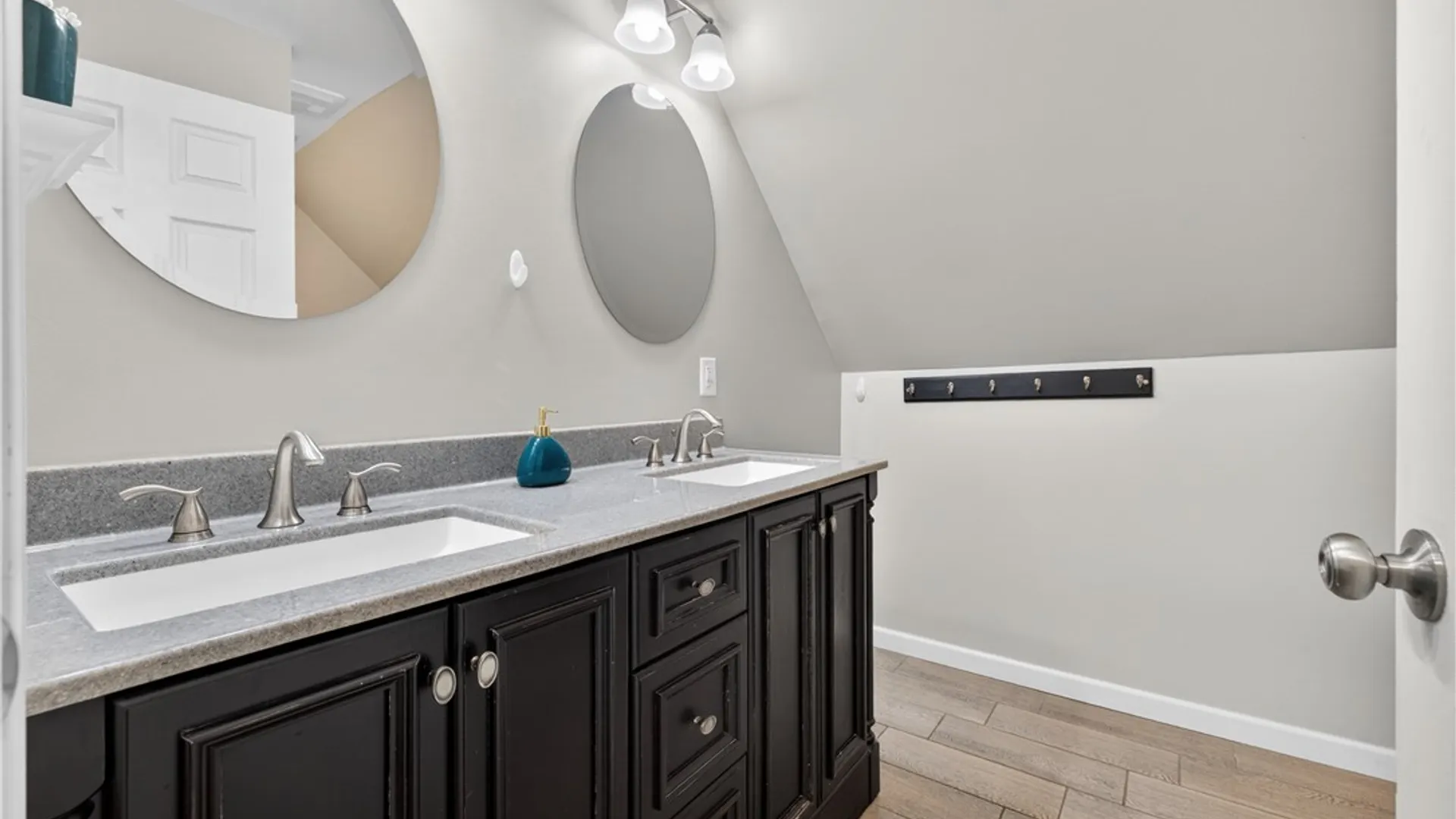 Property at 63 Princeton Place, Buffalo, NY 14210 32