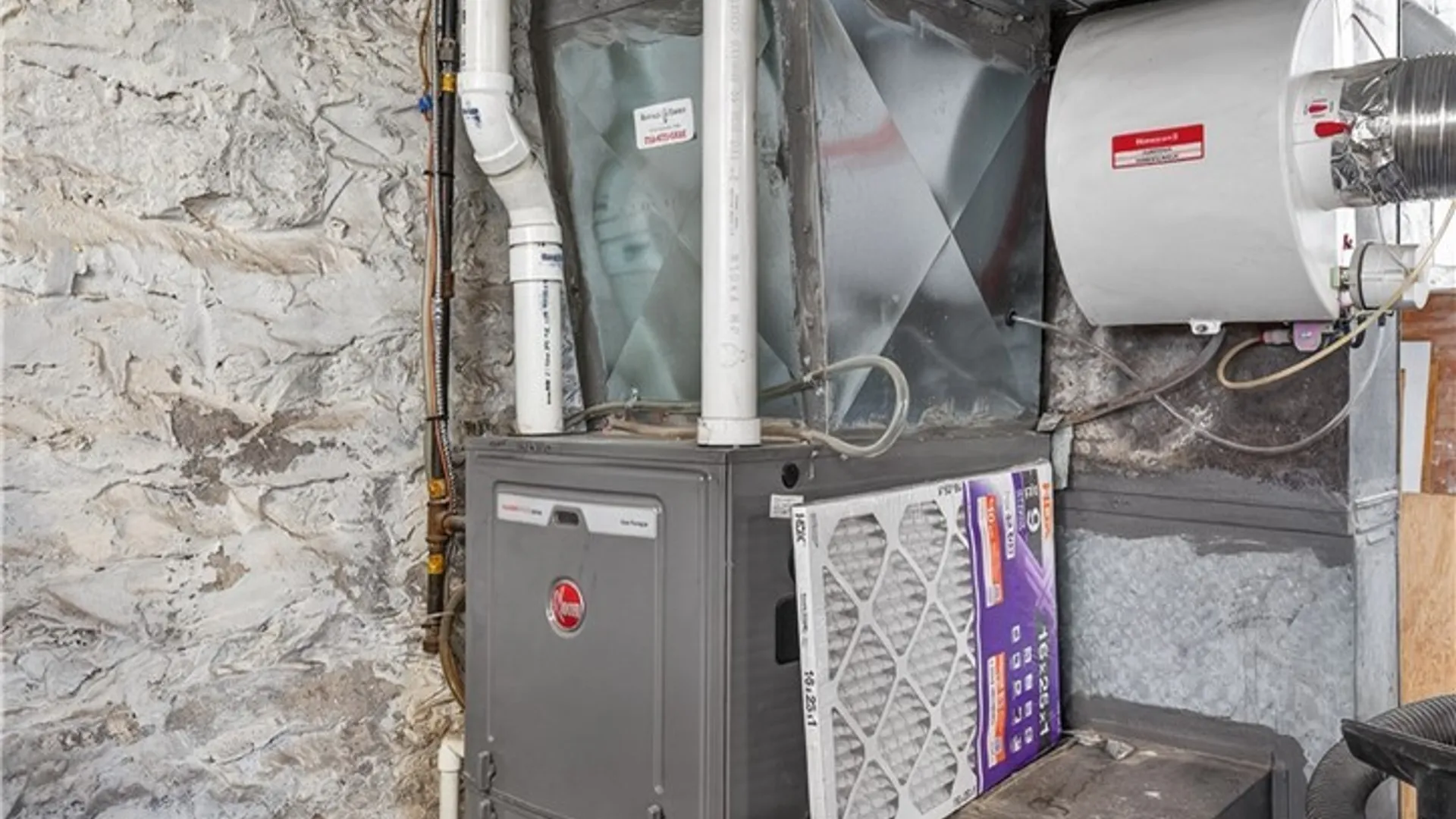 Property at 63 Princeton Place, Buffalo, NY 14210 44