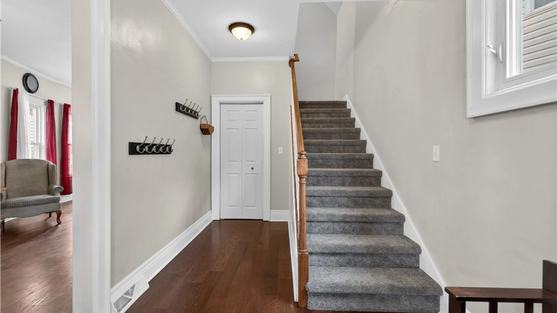 Property at 63 Princeton Place, Buffalo, NY 14210 5