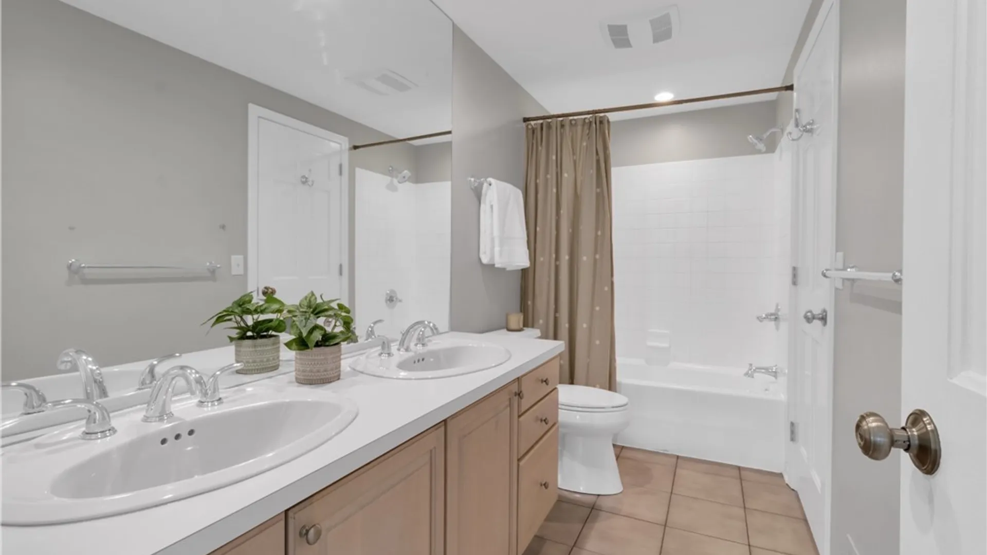 Property at 88 Middlebury Road, Orchard Park, NY 14127 38