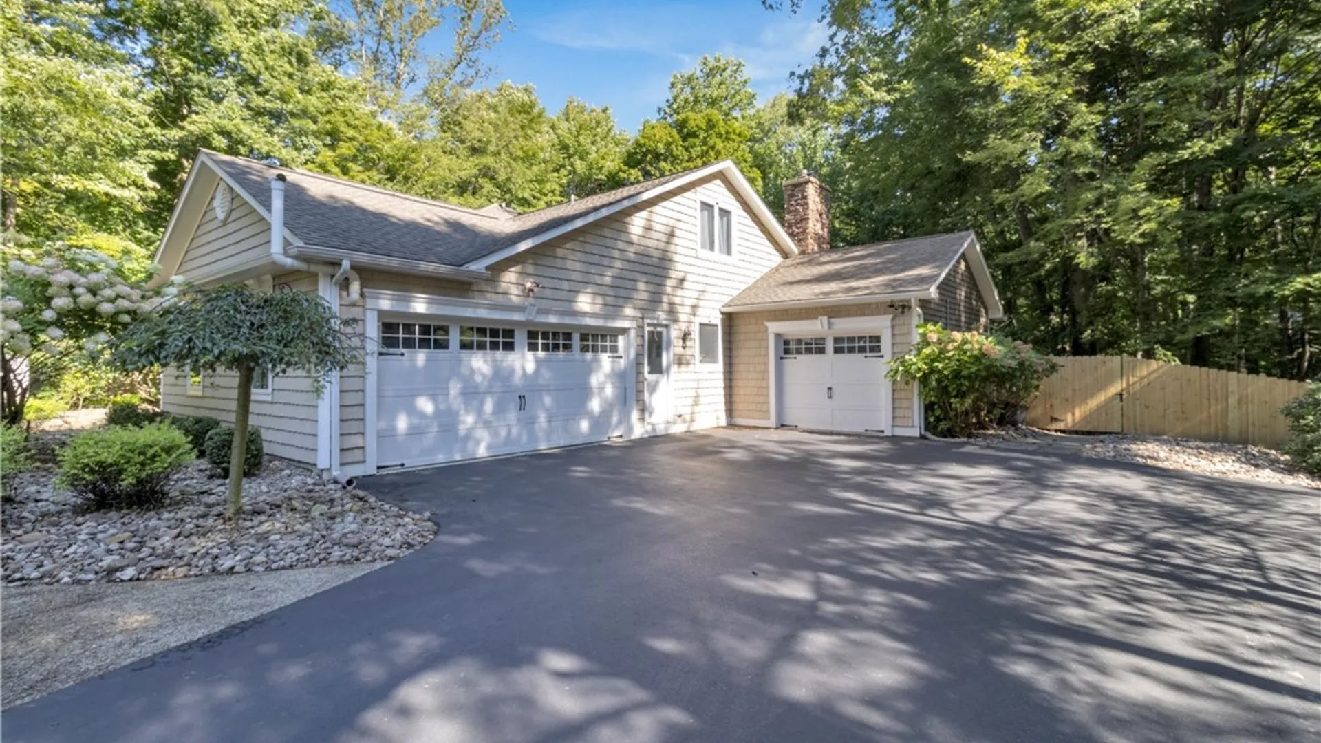 Property at 88 Middlebury Road, Orchard Park, NY 14127 43