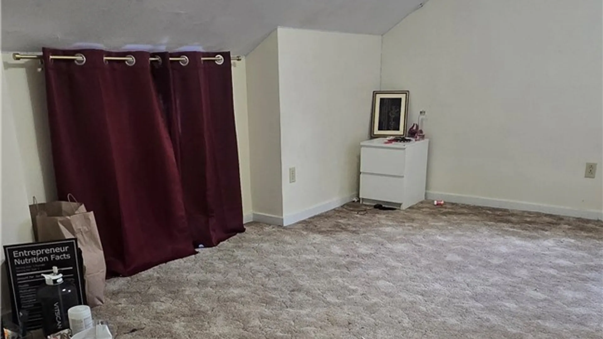 Property at 758 Niagara Falls Boulevard, Tonawanda, NY 14223 3