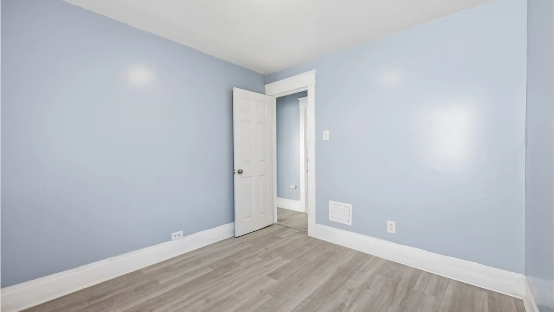 Property at 27 Connelly Avenue, Buffalo, NY 14215 26