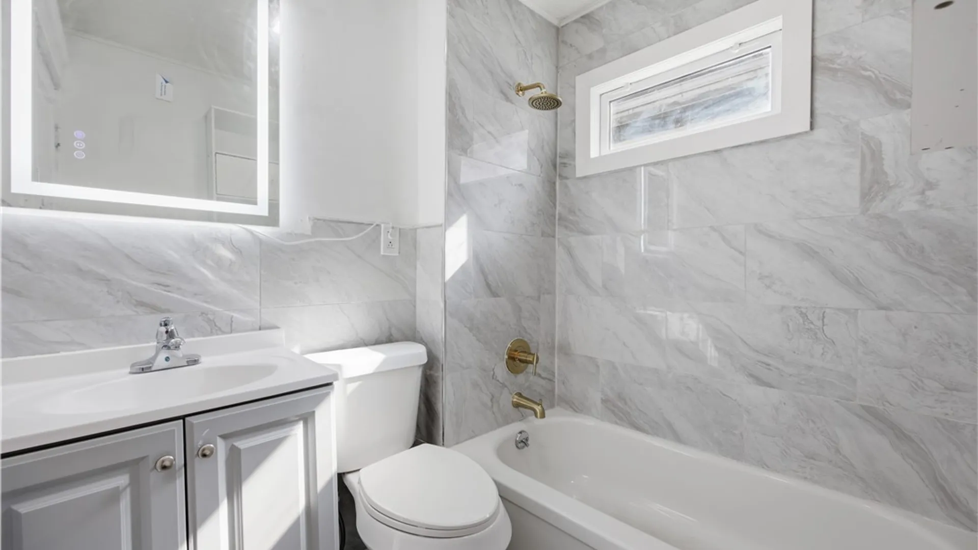 Property at 27 Connelly Avenue, Buffalo, NY 14215 27