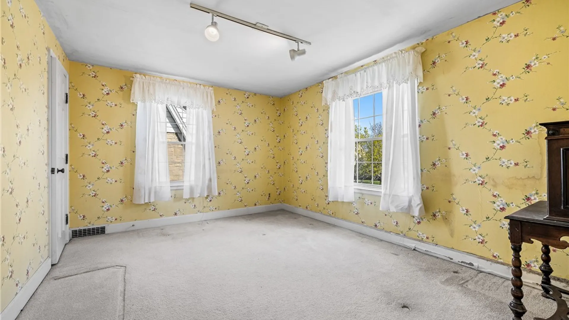 Property at 178 Deerhurst Park Boulevard, Tonawanda, NY 14217 23