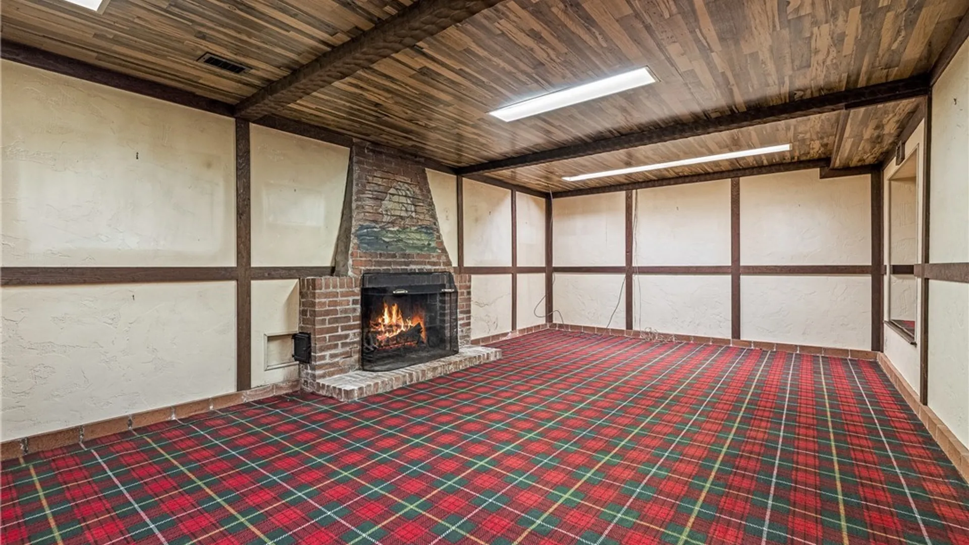 Property at 178 Deerhurst Park Boulevard, Tonawanda, NY 14217 33
