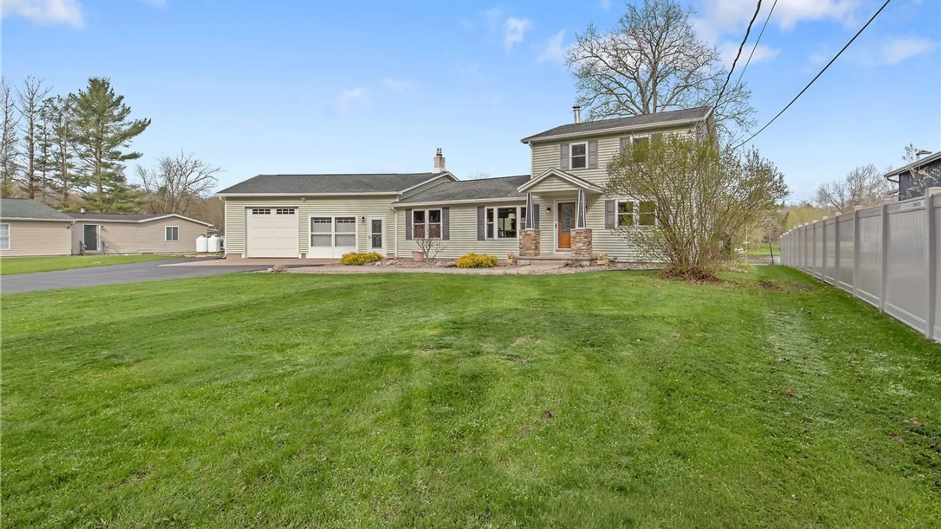 Property at 9719 Ethel Road, Clay, NY 13029 3
