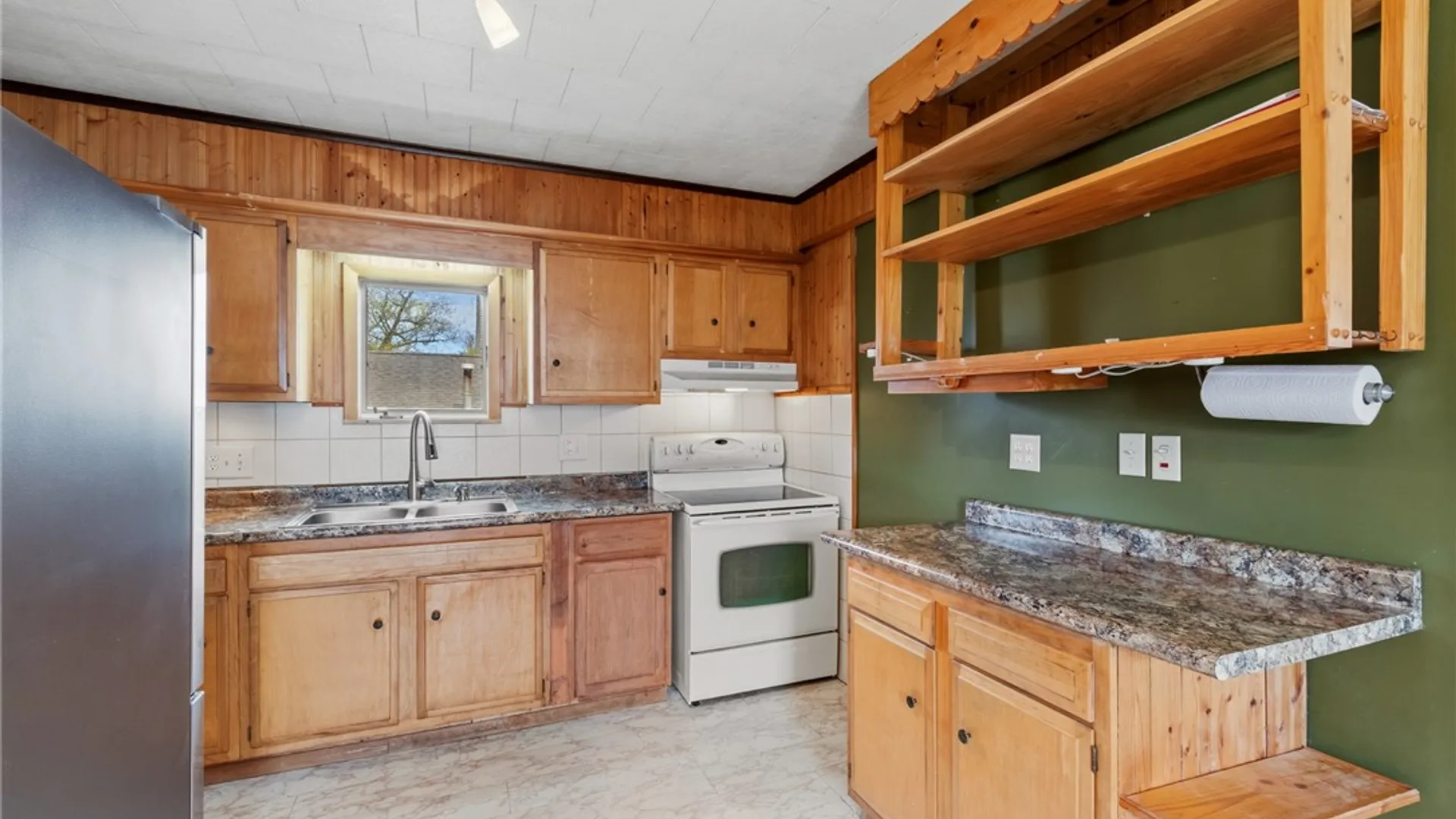 Property at 11 Maple Avenue, Manchester, NY 14548 13