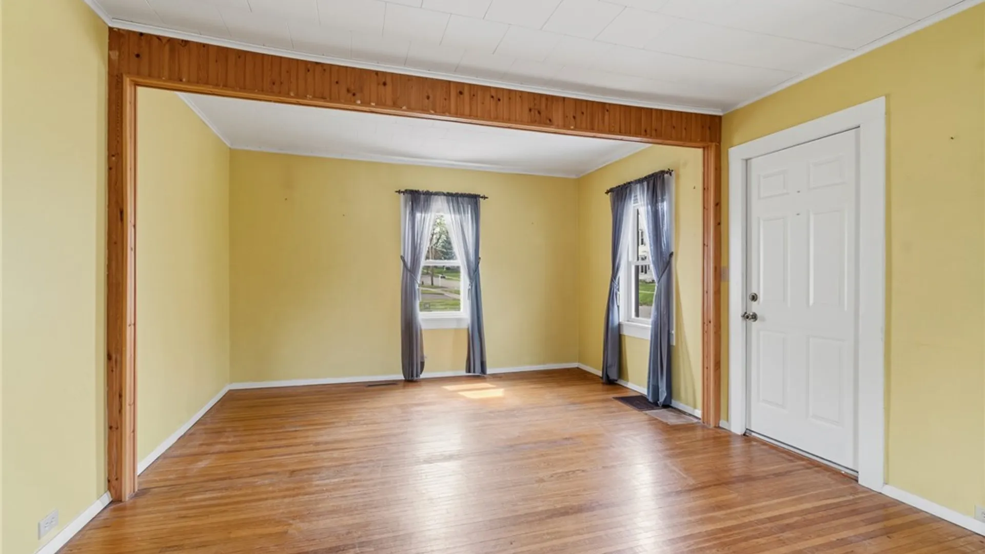 Property at 11 Maple Avenue, Manchester, NY 14548 19