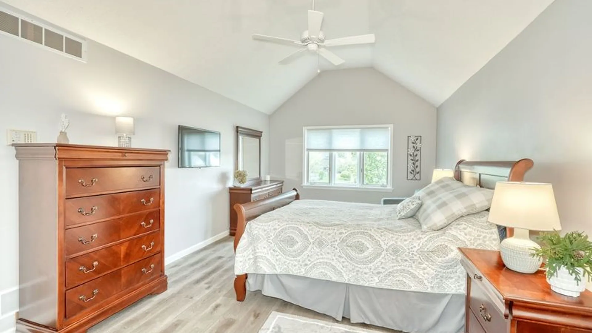 Property at 15 Corral Drive, Penfield, NY 14526 21