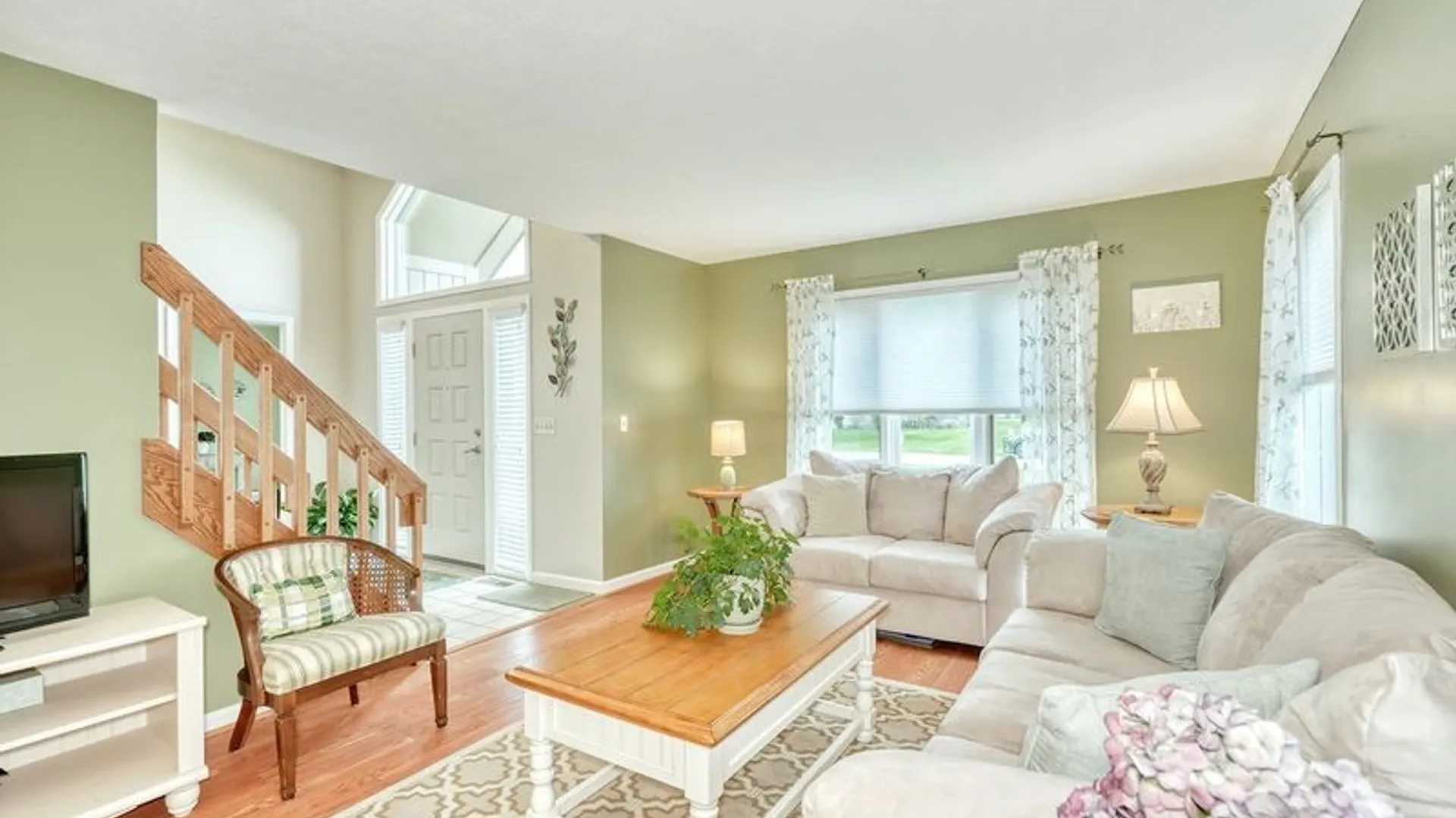 Property at 15 Corral Drive, Penfield, NY 14526 4