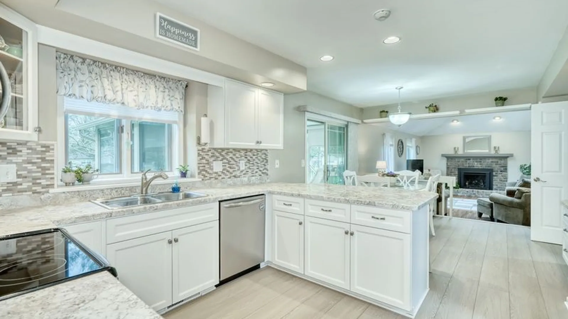 Property at 15 Corral Drive, Penfield, NY 14526 9