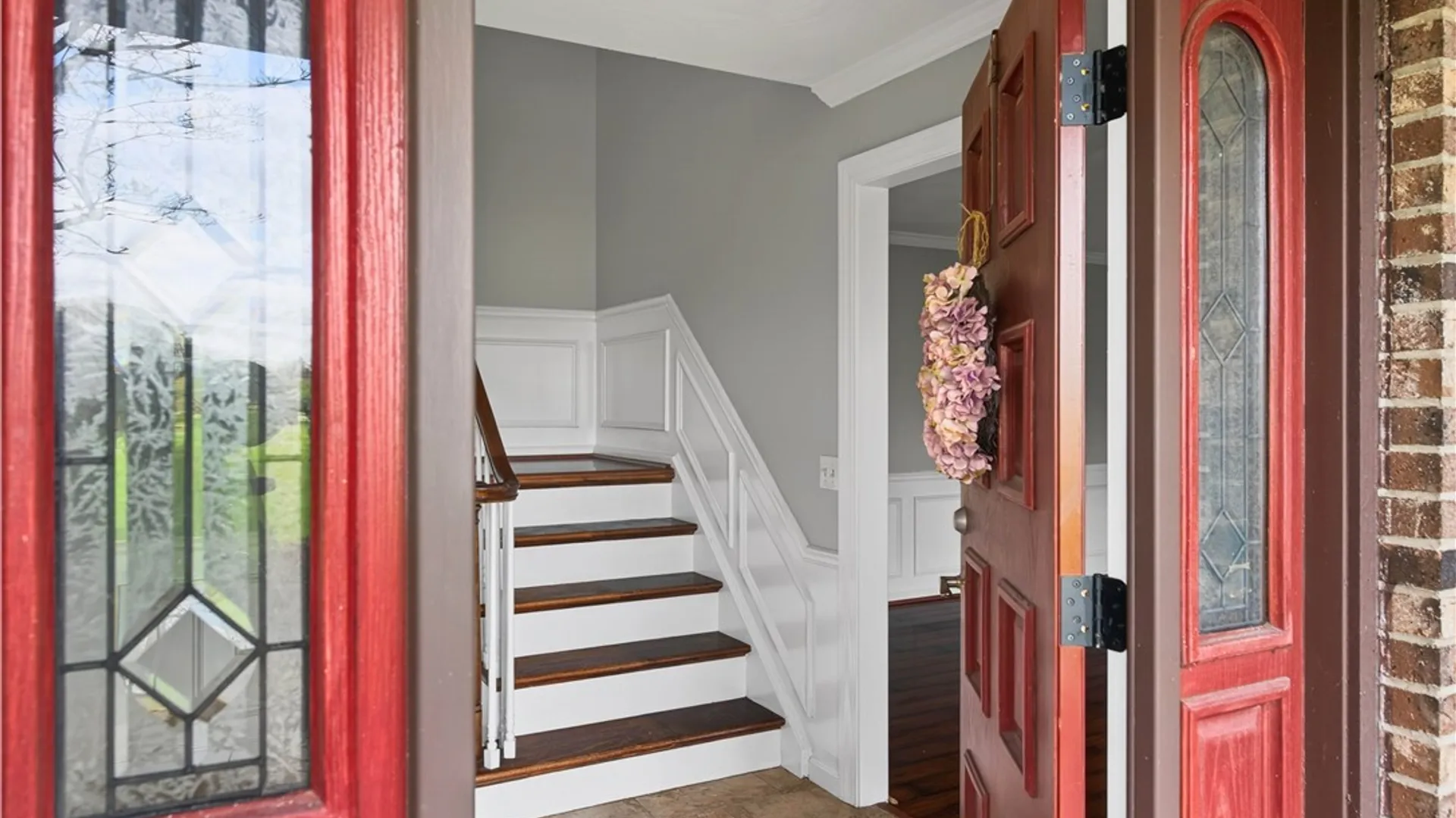 Property at 5 Poinciana Drive, Pittsford, NY 14534 15