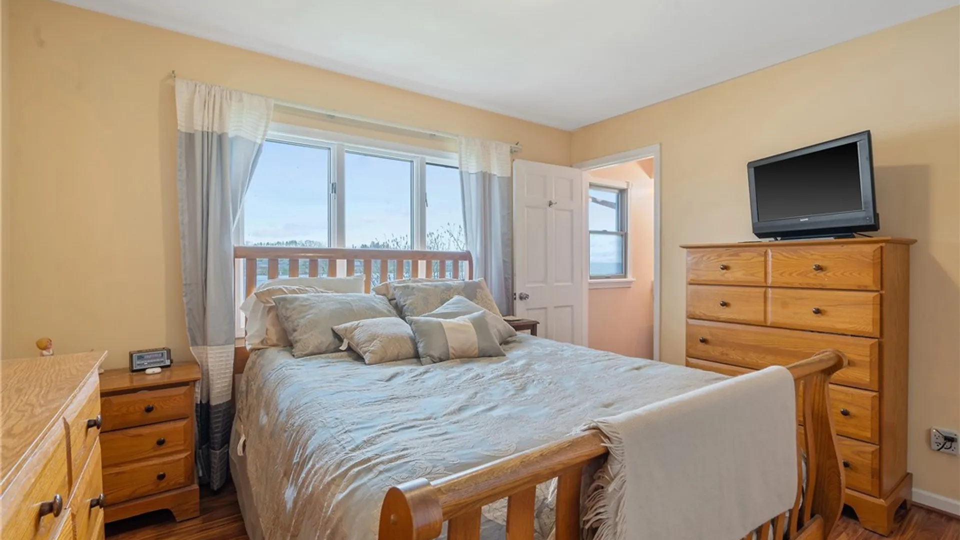 Property at 845 Forest Avenue, Fulton, NY 13069 21