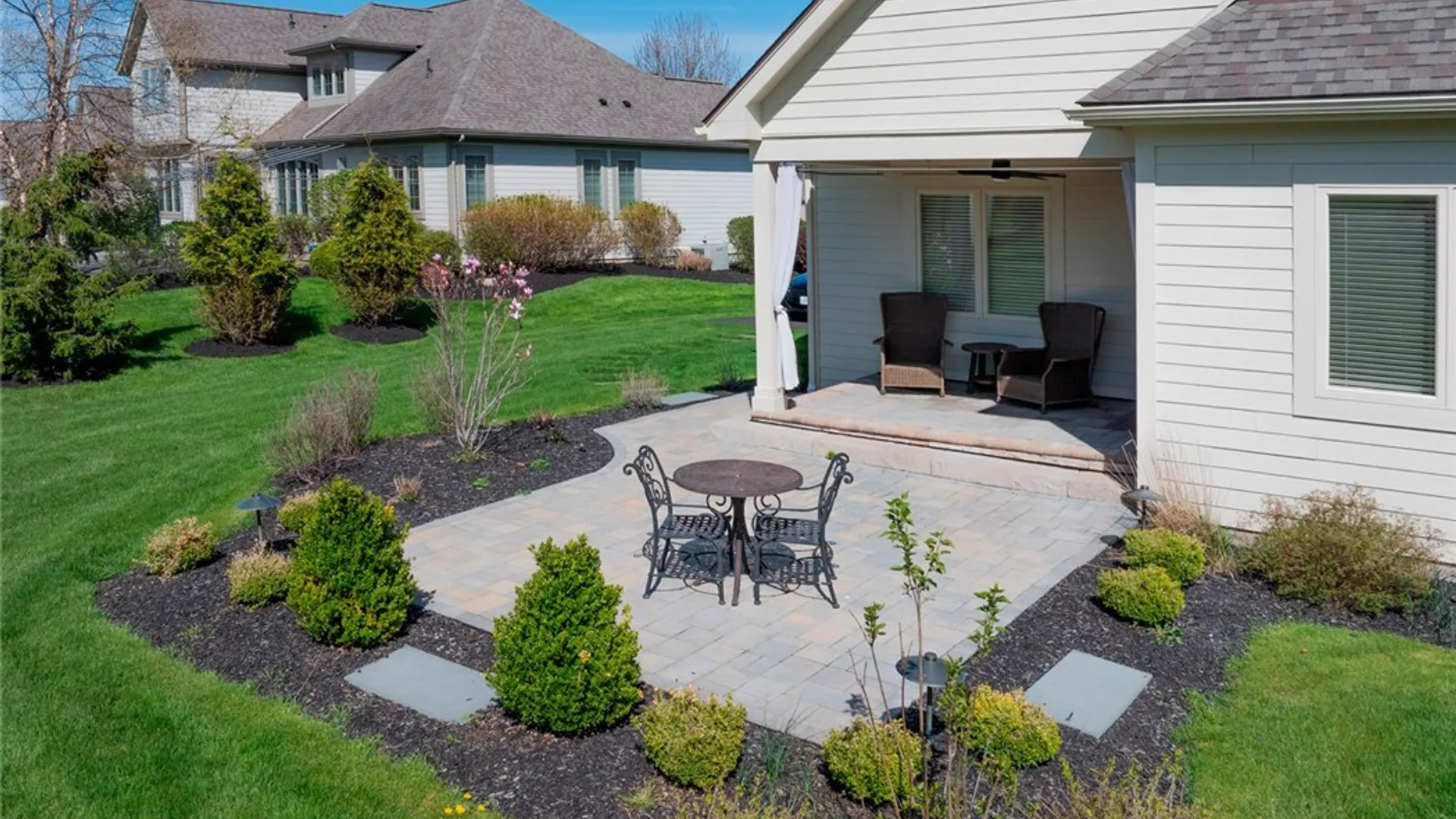 Property at 9 Hawkstone Way, Pittsford, NY 14534 25