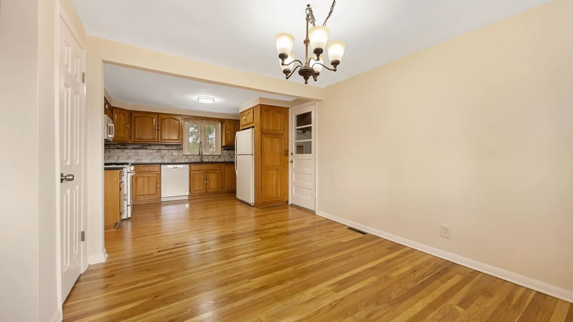 Property at 309 Davis Street, Manlius, NY 13057 9