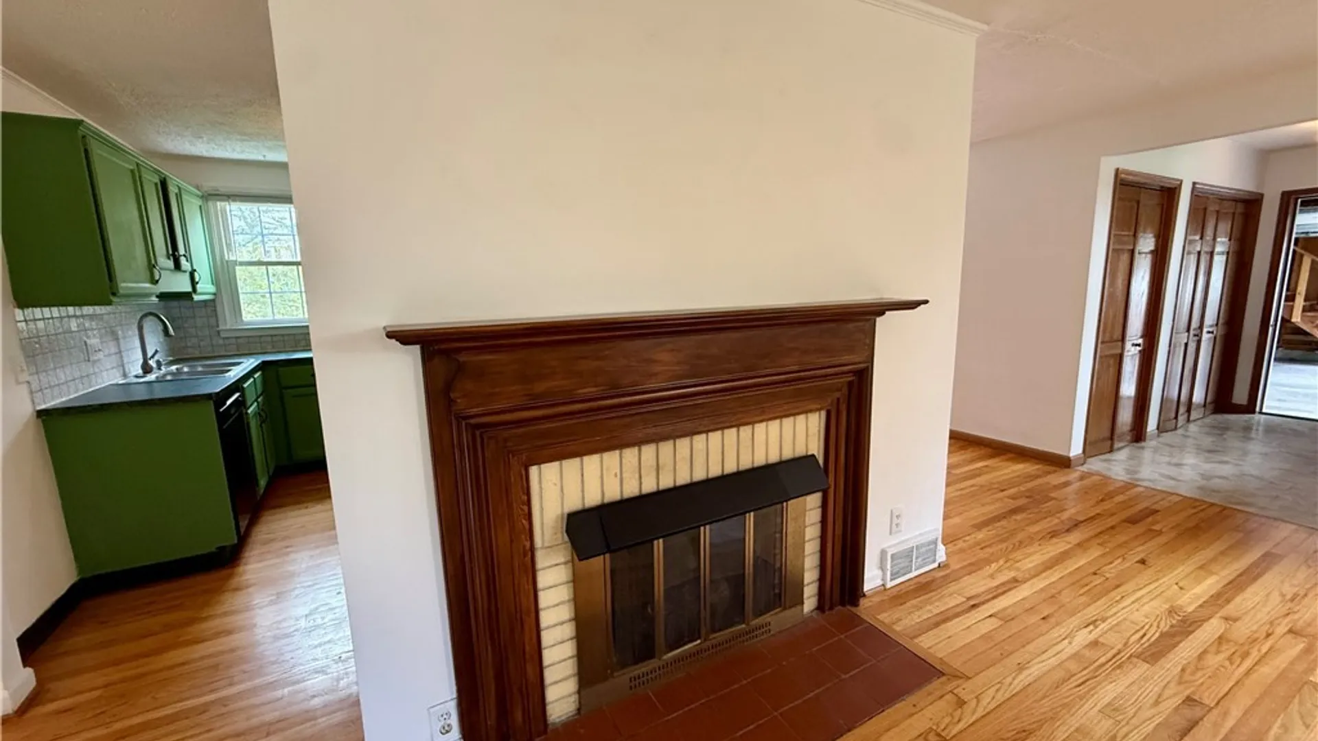 Property at 5002 Woodside Road, DeWitt, NY 13066 10