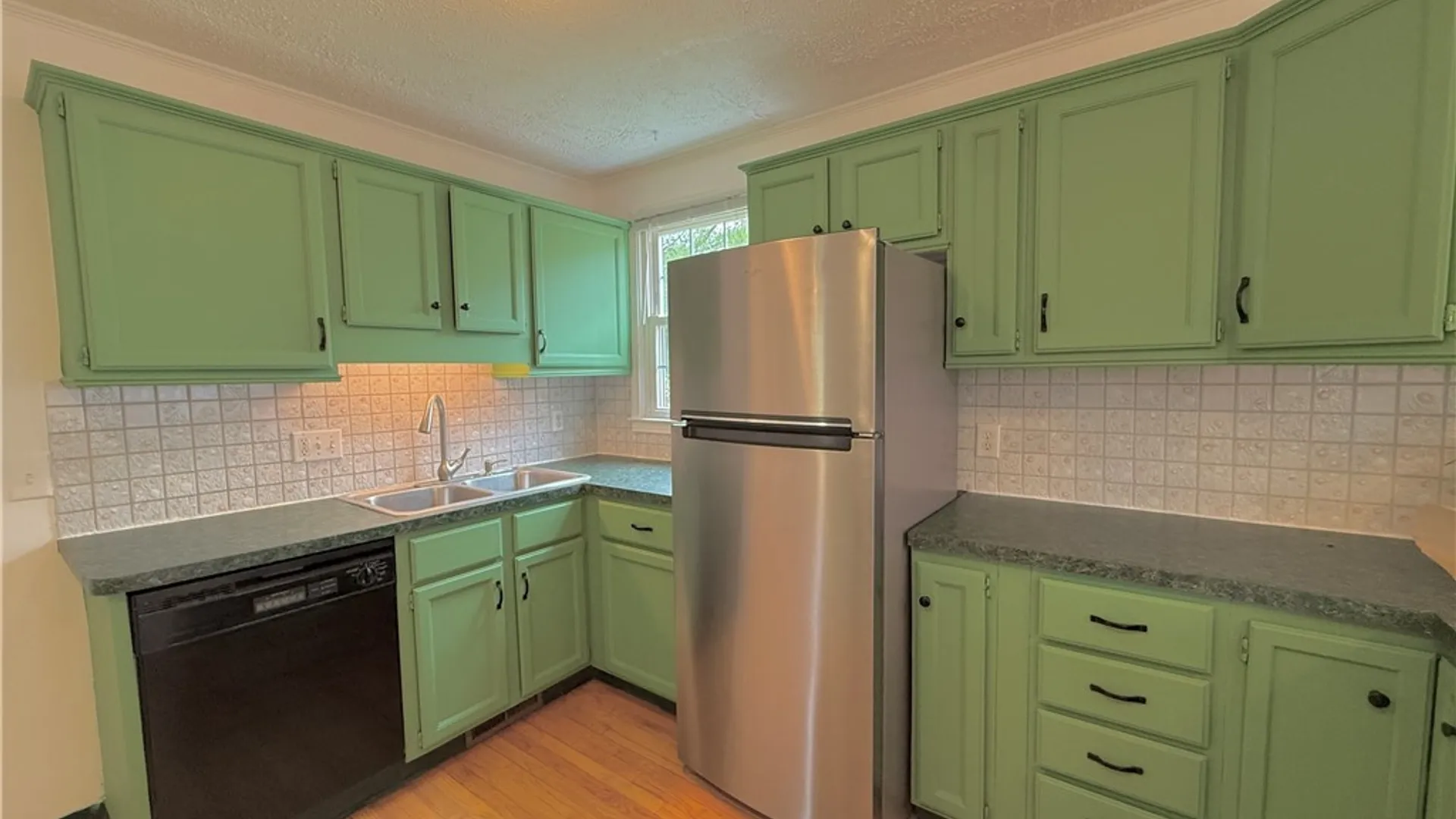 Property at 5002 Woodside Road, DeWitt, NY 13066 14