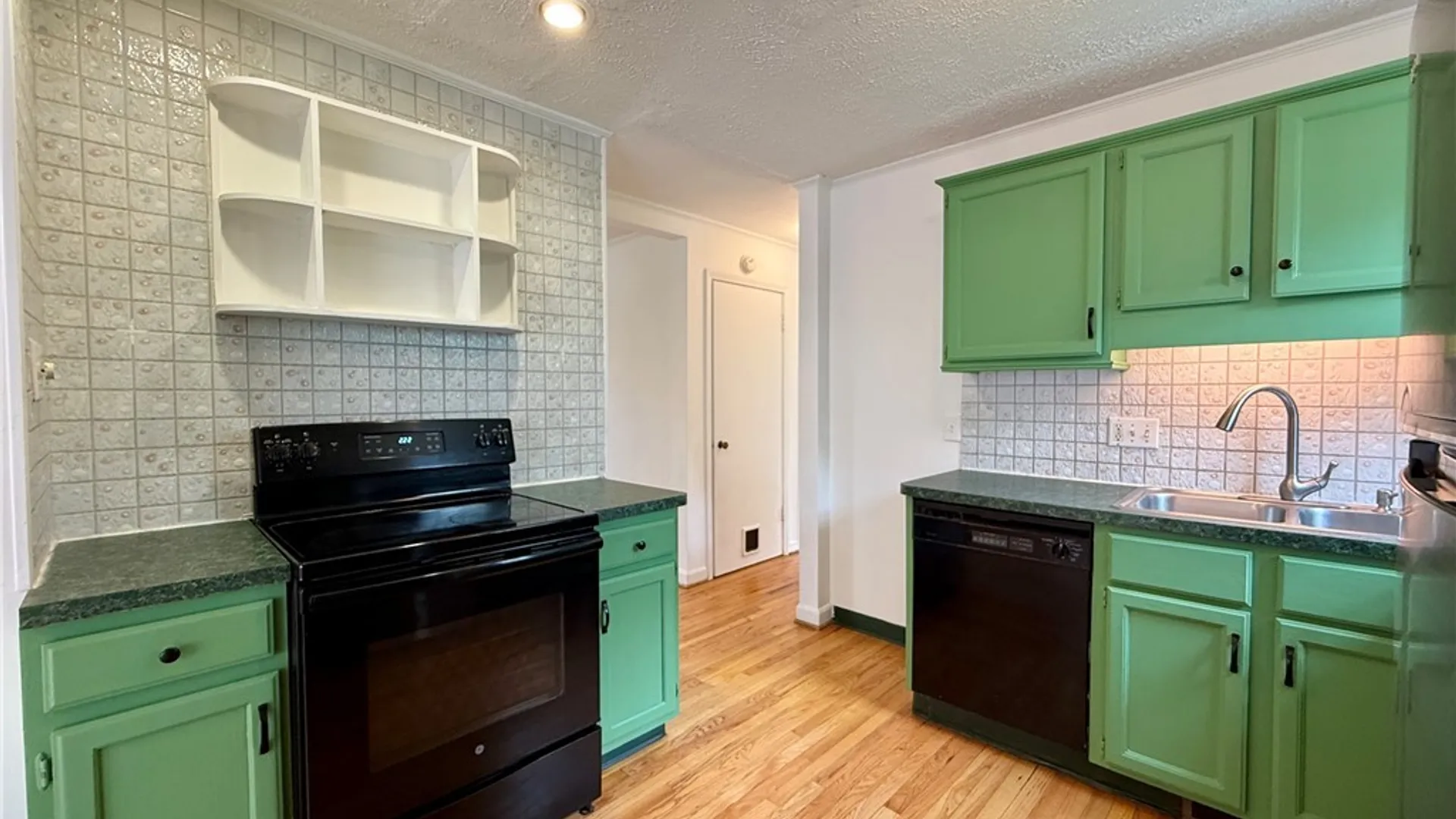 Property at 5002 Woodside Road, DeWitt, NY 13066 18