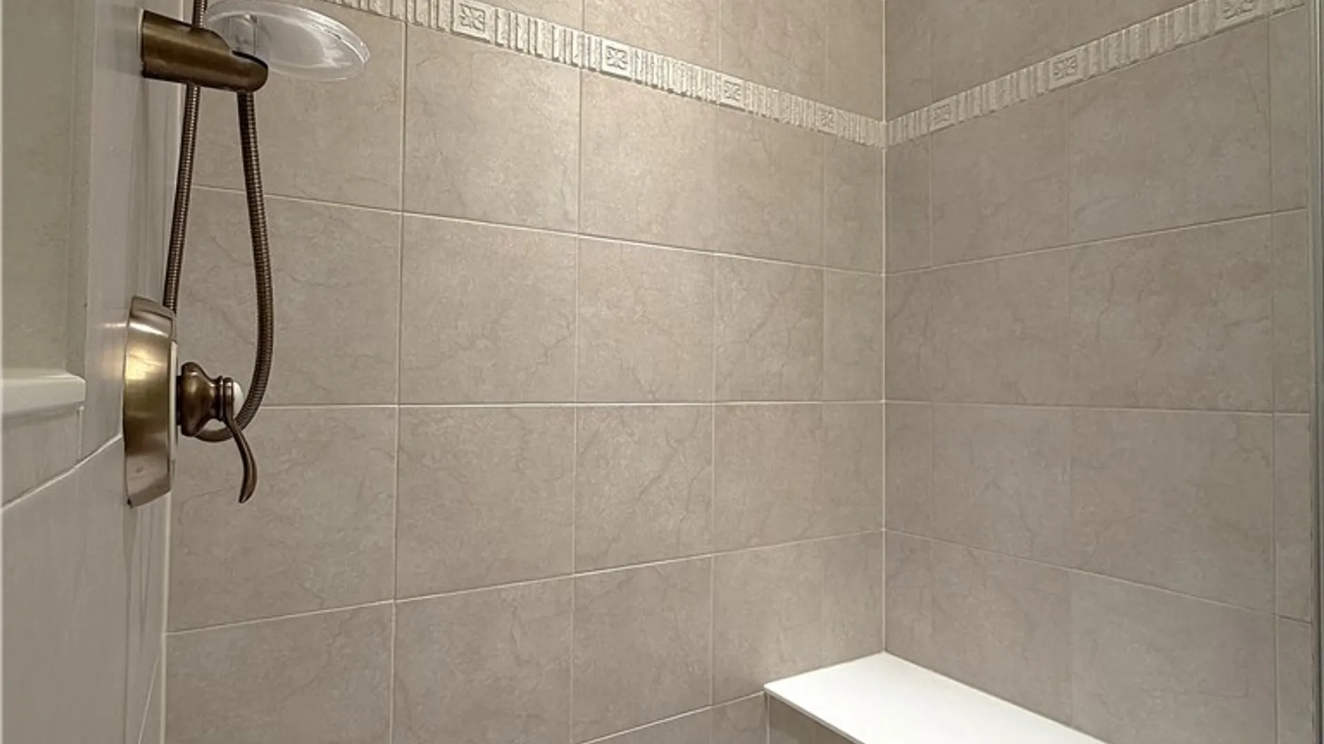 Property at 6 Water Front Lane, Elma, NY 14059 25