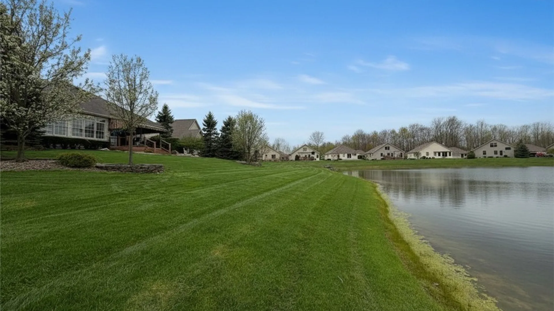 Property at 6 Water Front Lane, Elma, NY 14059 43