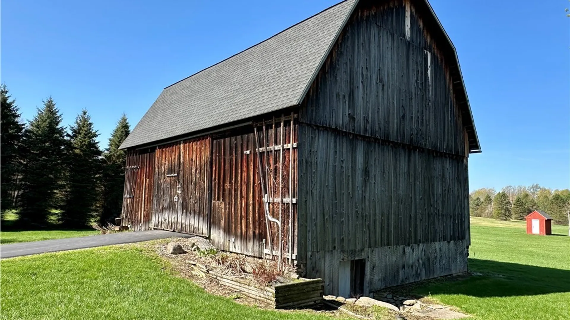 Property at 1879 Grover Road, Aurora, NY 14052 8