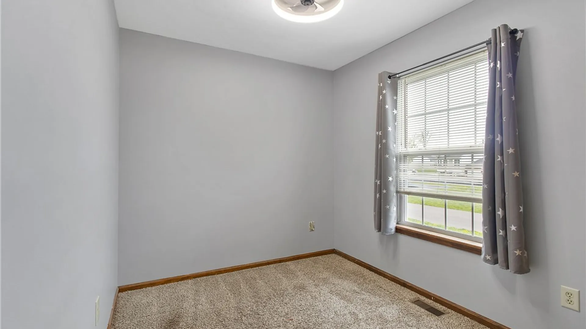 Property at 8644 Disraeli, Cicero, NY 13039 29