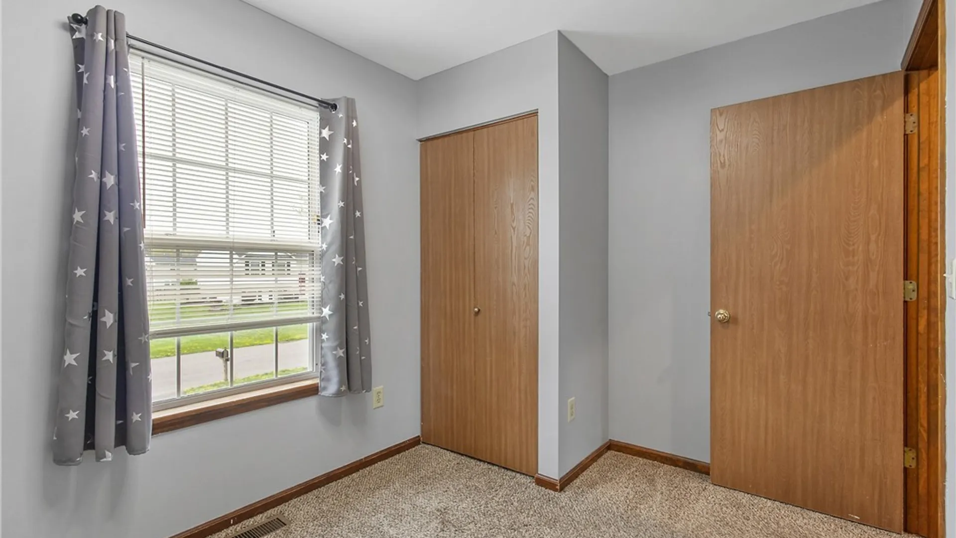 Property at 8644 Disraeli, Cicero, NY 13039 30