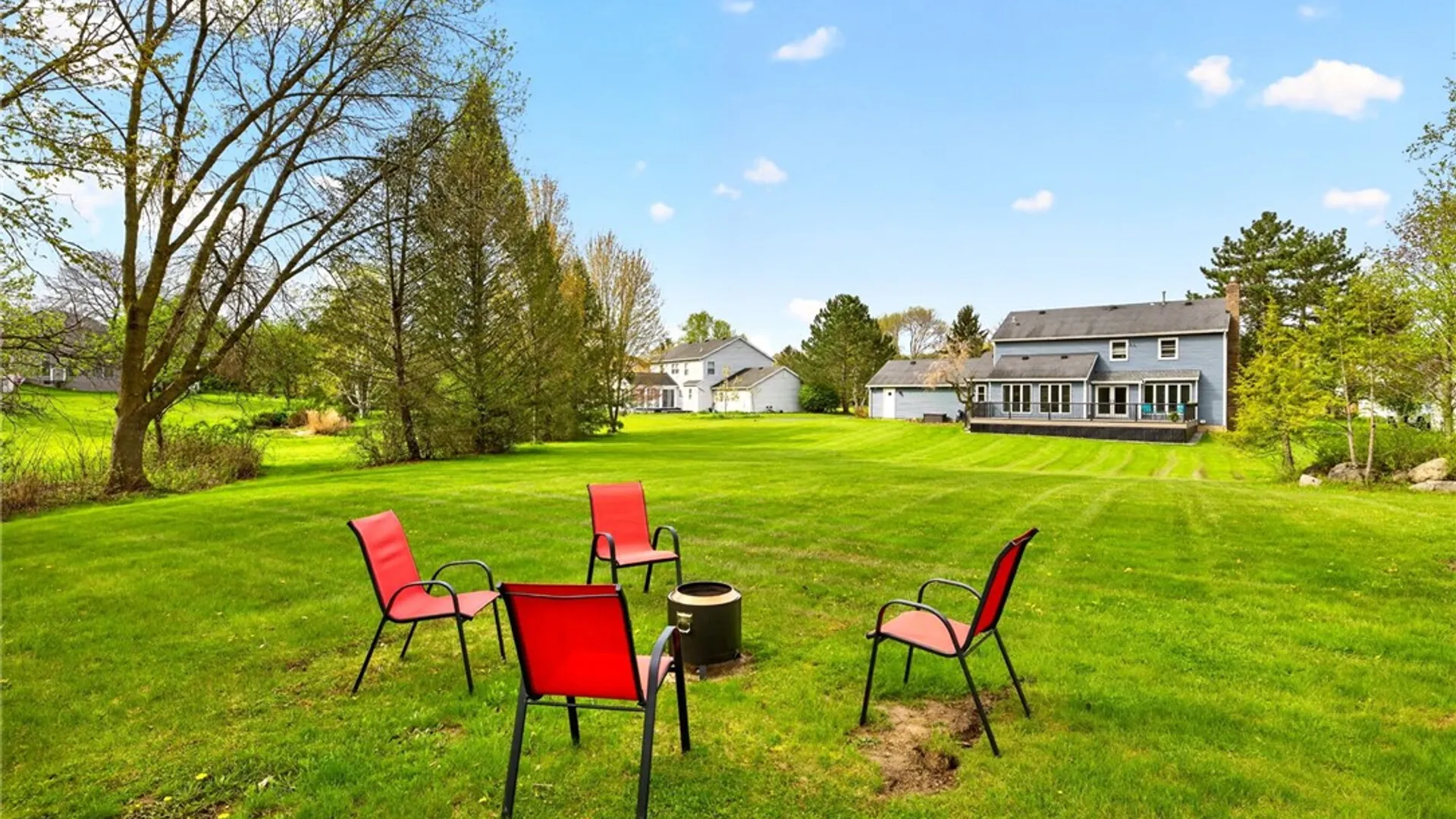 Property at 153 Caversham Woods, Pittsford, NY 14534 6