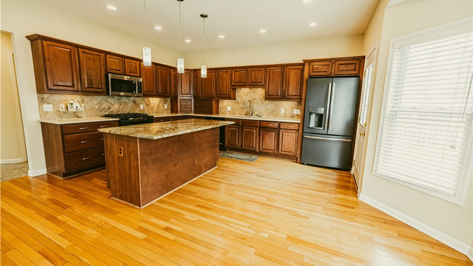 Property at 116 Newcroft Park, Rochester, NY 14609 8
