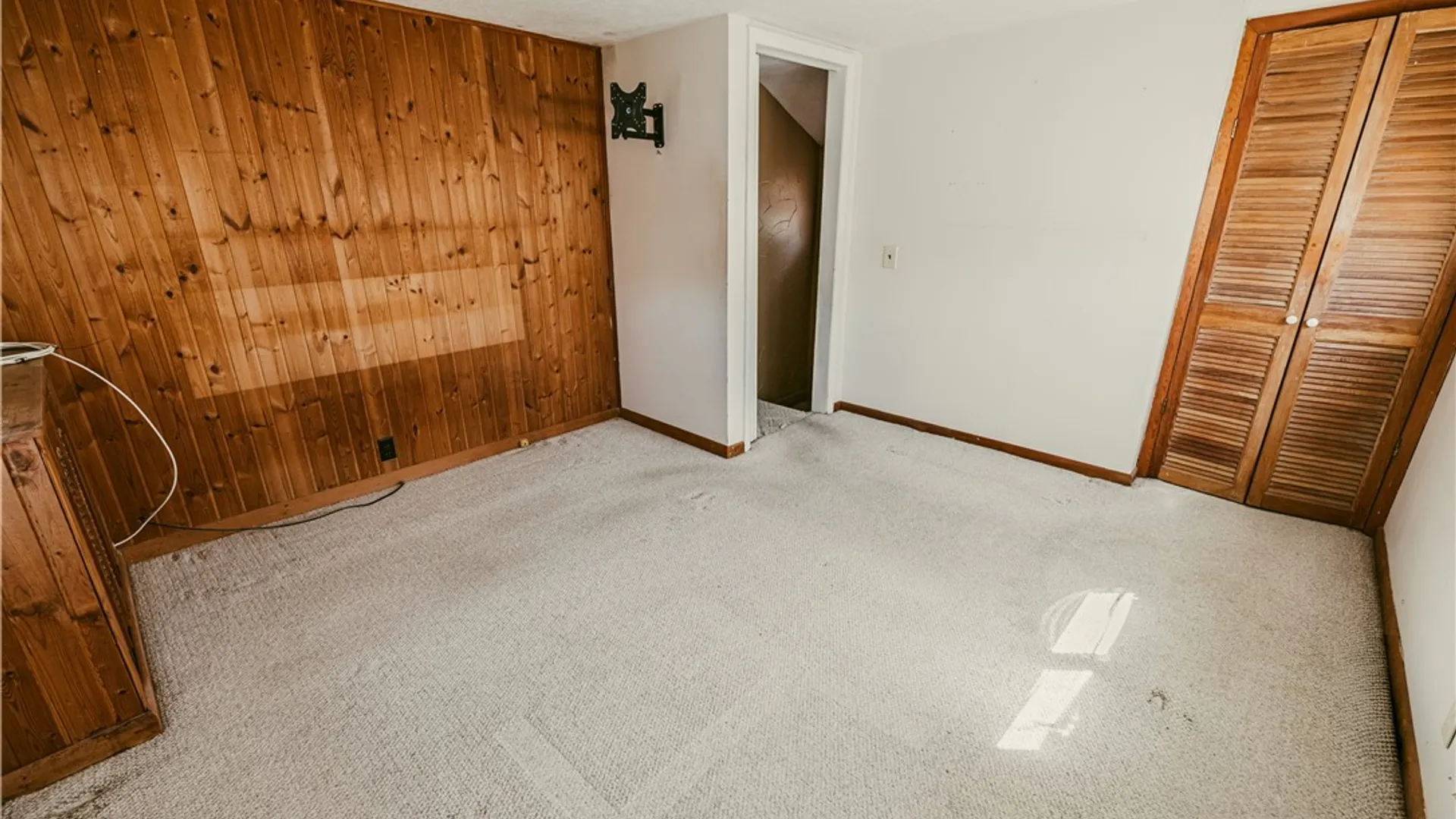 Property at 474 Lake Shore Boulevard Extension, Irondequoit, NY 14617 13
