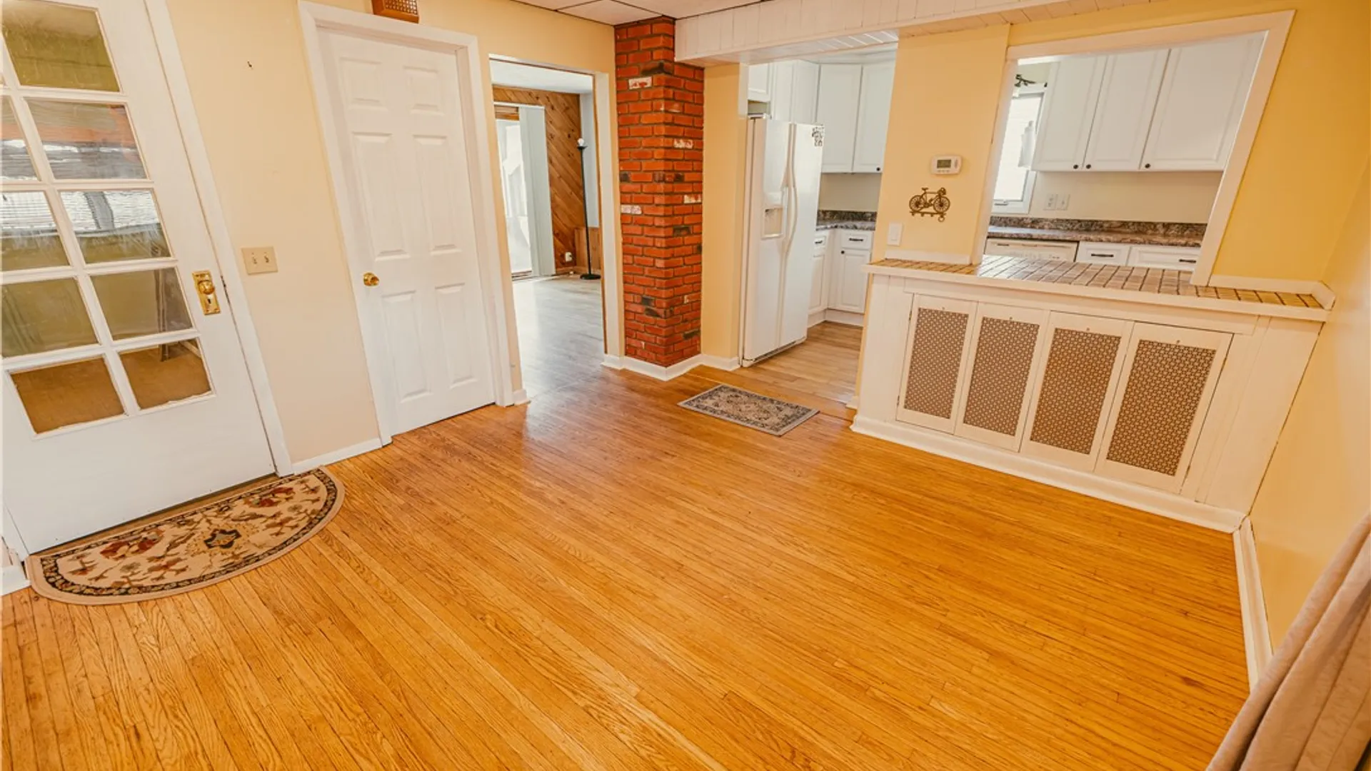 Property at 474 Lake Shore Boulevard Extension, Irondequoit, NY 14617 3