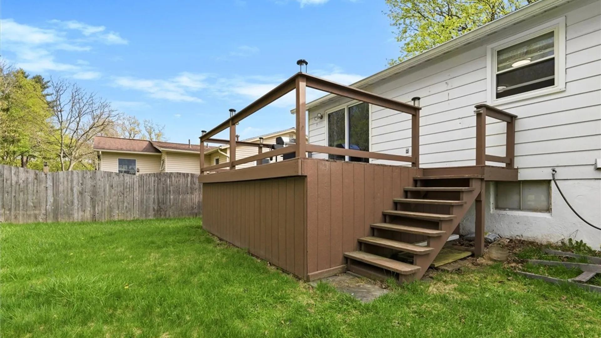 Property at 303 Crestwood Drive, Camillus, NY 13031 34