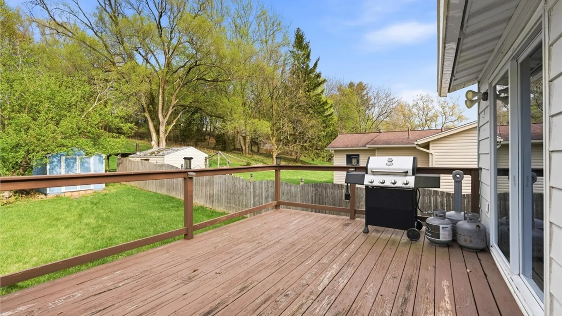 Property at 303 Crestwood Drive, Camillus, NY 13031 35